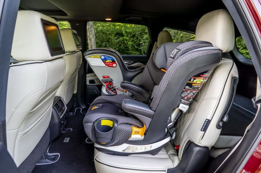 Интерьер Infiniti QX60 3.5 Limited (L50) 2018 года  (NA) (фото 17 из 40)
